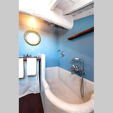 Apartment Il Mazzocchio In Piazza Anfiteatro